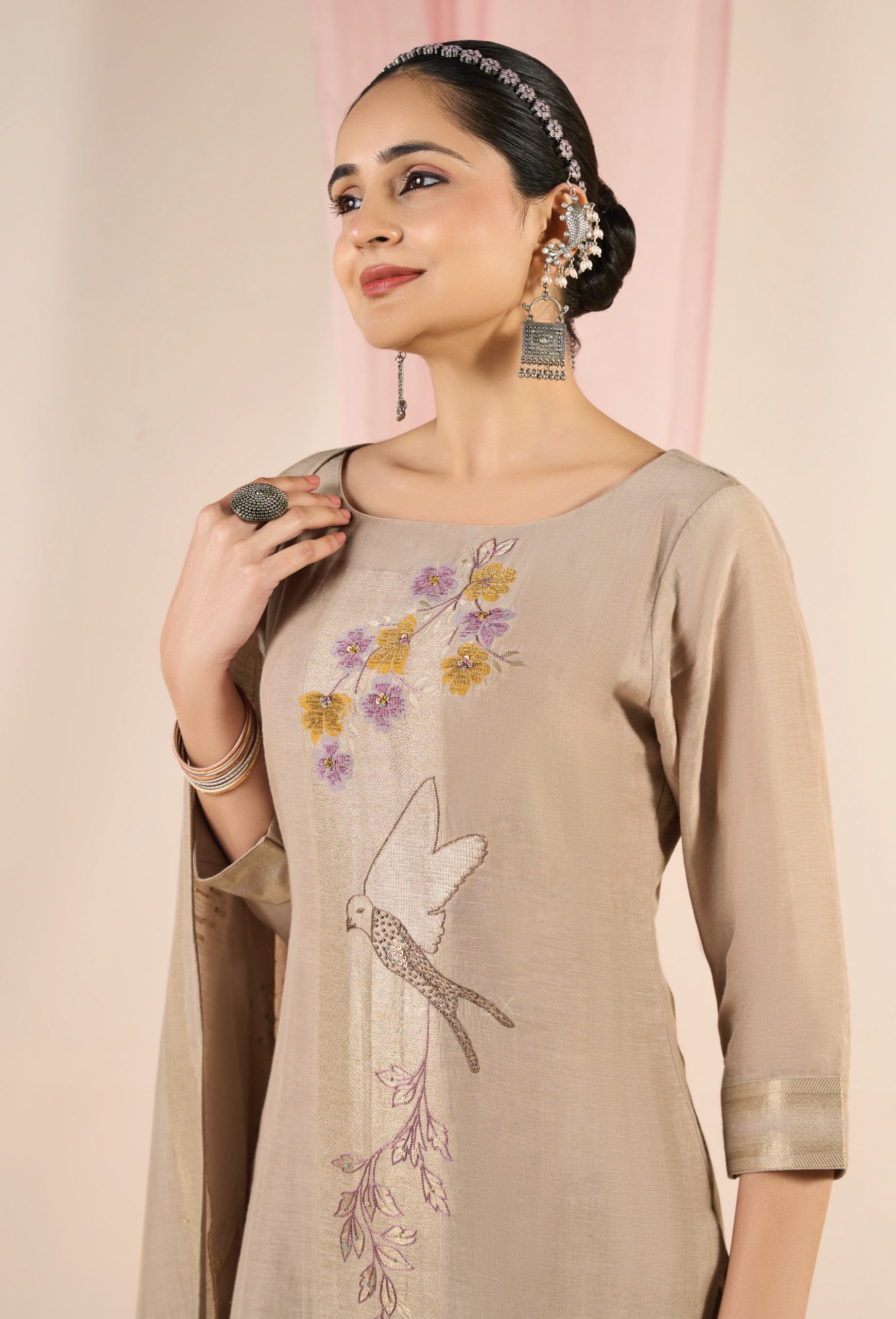 Mul-Linen Heritage - Image 3