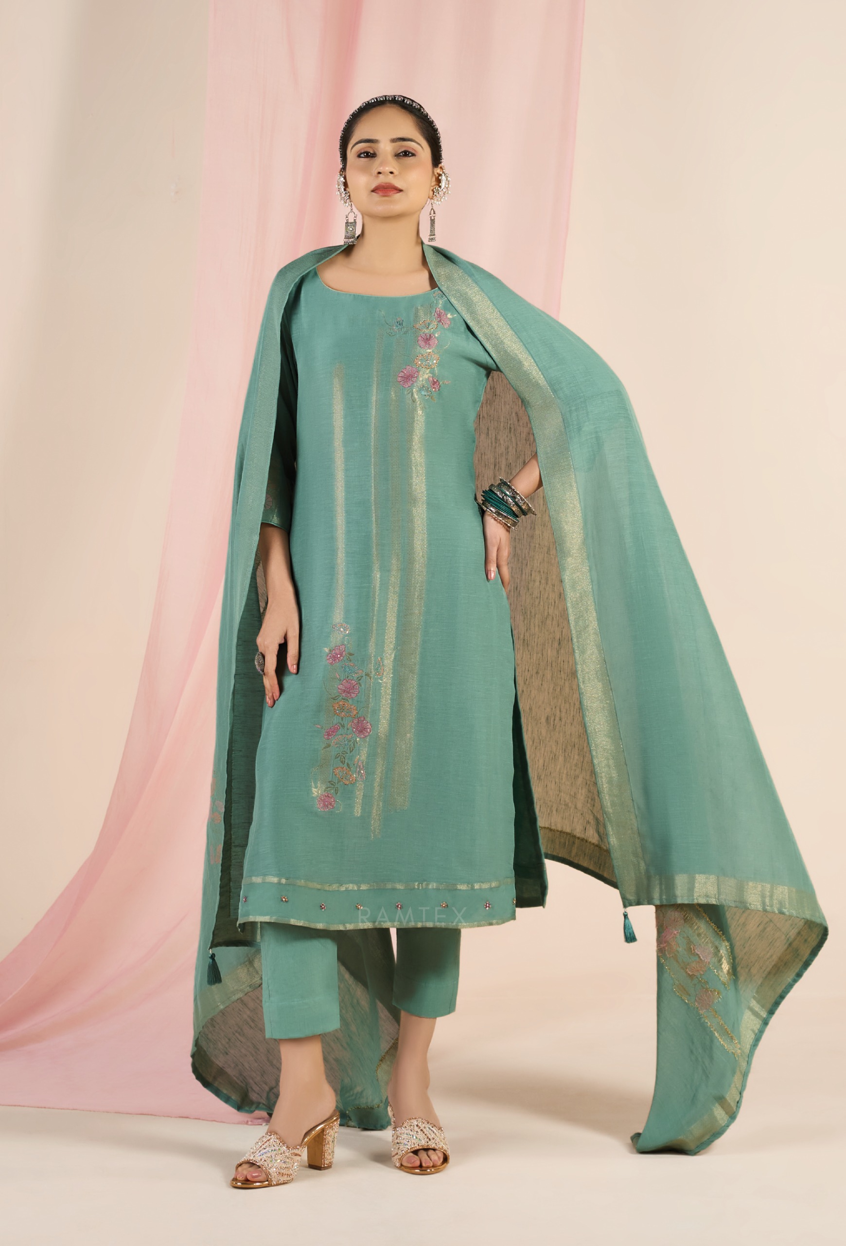 MUL-LINEN HERITAGE